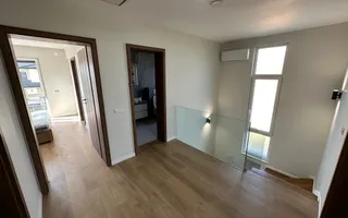 Duplex deosebit cu garaj și subsol - Poză 14