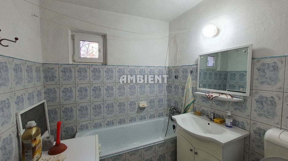 Apartament 3 camere, etaj 2, zona TRAIAN; - Poză 5