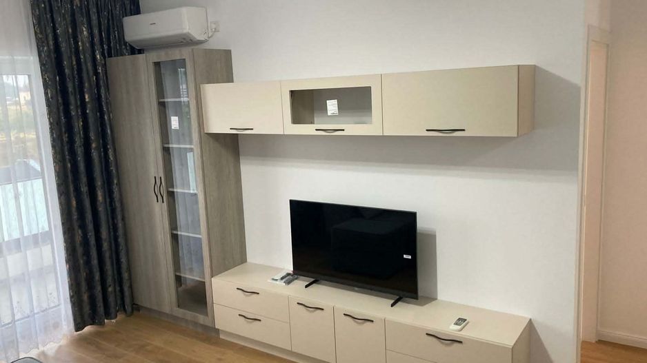 Apartament 1 cameră dec 42 mp + loc parcare Unirea Towers 400 euro - Poză 1