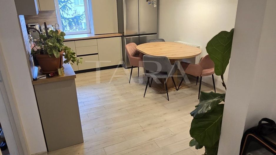 Apartament modern cu 3 camere, zona Piața Zorilor. - Poză 4