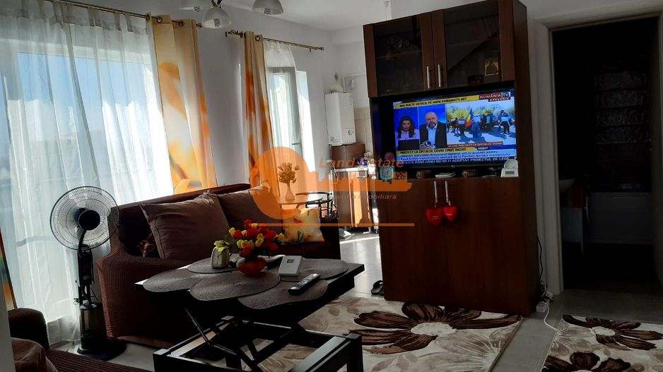 Apartament 2 camere Uverturii Centrala Propie + Terasa - Poză 4