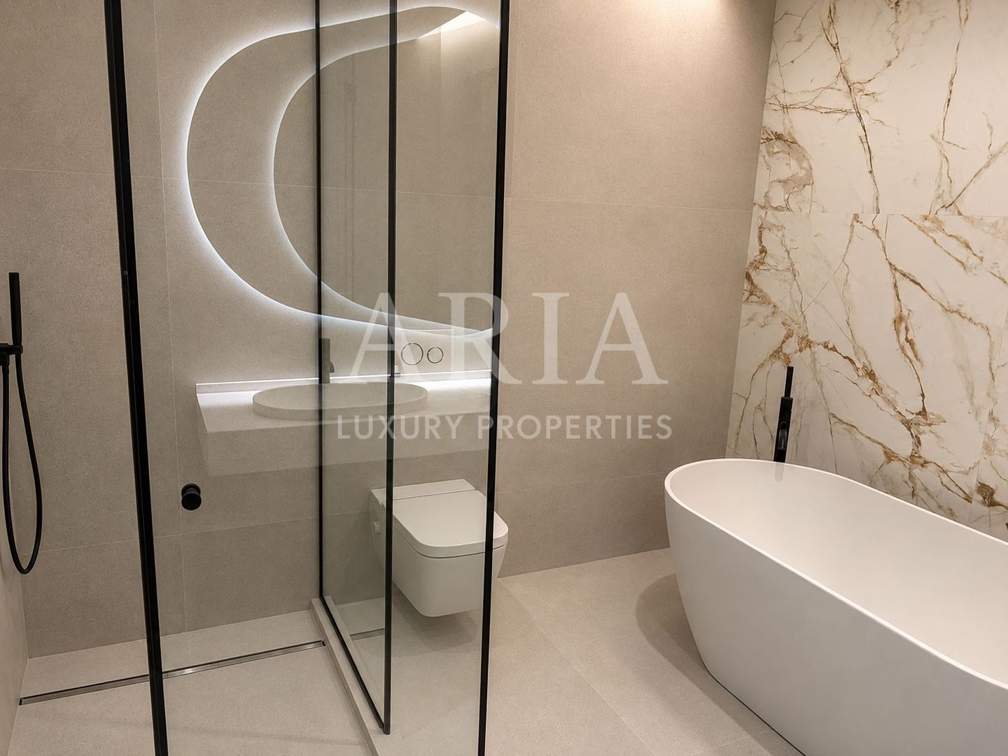 APARTAMENT 4 CAMERE FIRST RENT - Poză 7