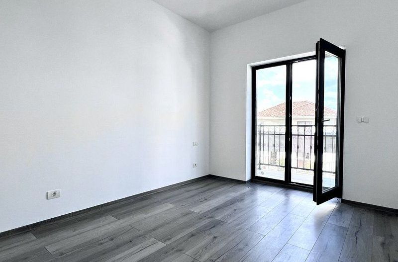 Duplex 5 camere, zona liniștită - Socar -  Dumbrăvița - Poză 15