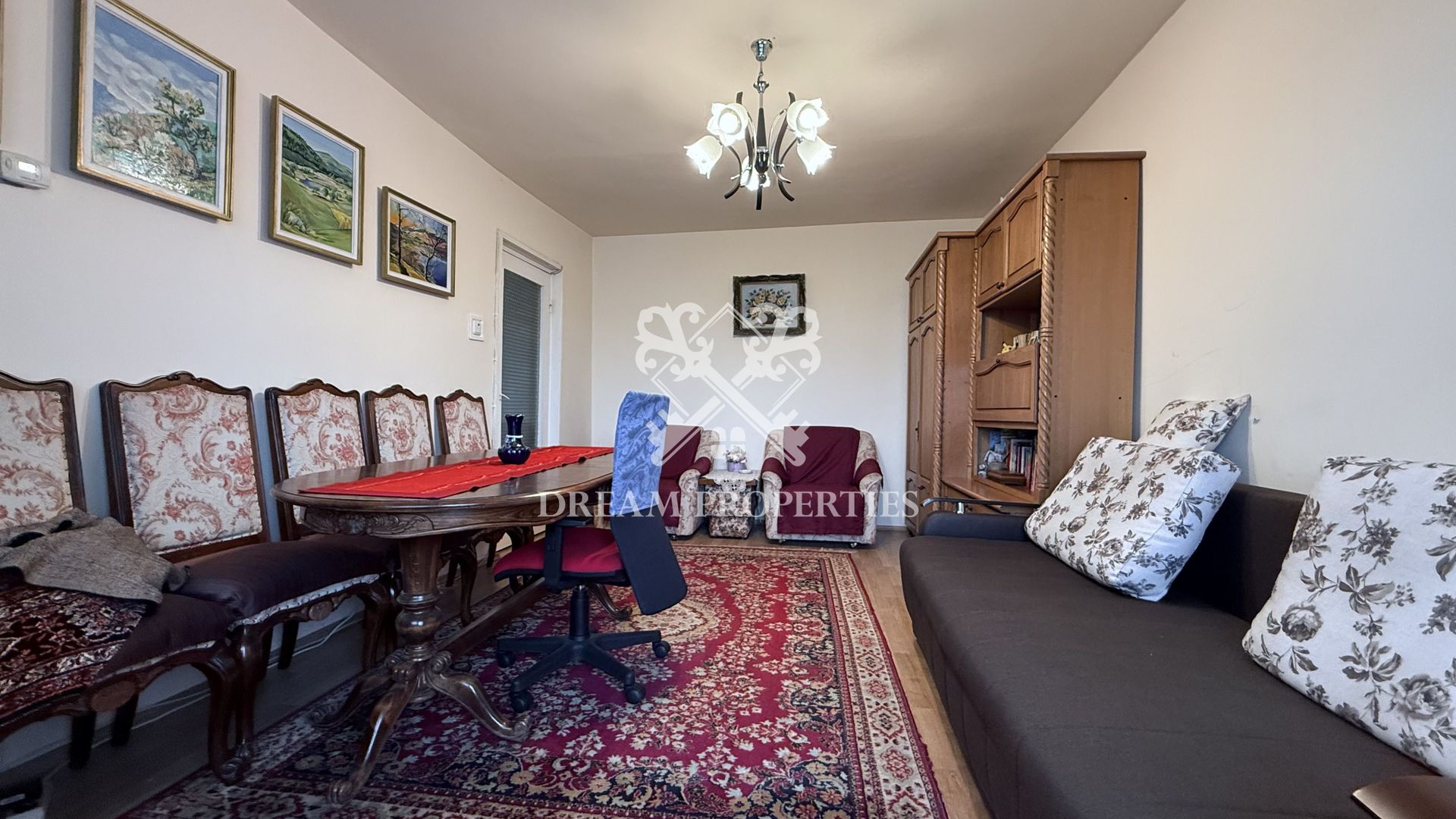 Apartament decomandat 3 camere, 2 bai, 2 balcoane, garaj, Zorilor - Poză 1