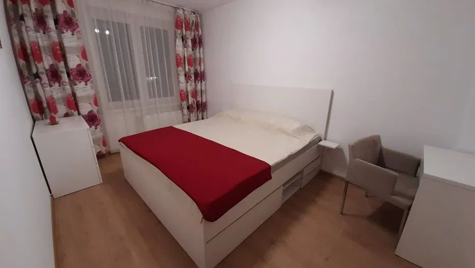 Apartament superb Piata Romana - Poză 1