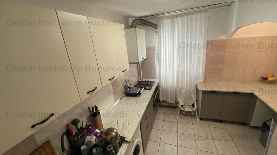 Vanzare Apartament 3 camere, Brancoveanu, Izvorul Rece. - Poză 6