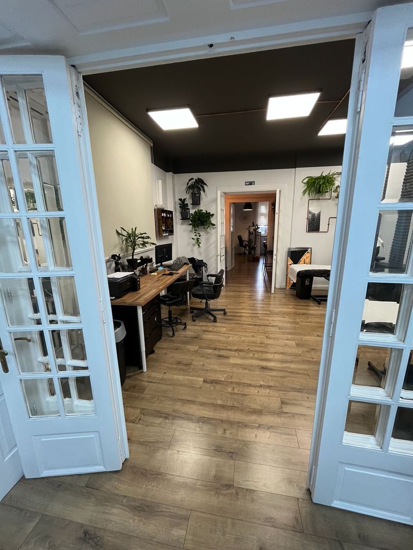 APARTAMENT/ SPATIU BIROURI | 116MP | ROMANA - Poză 25