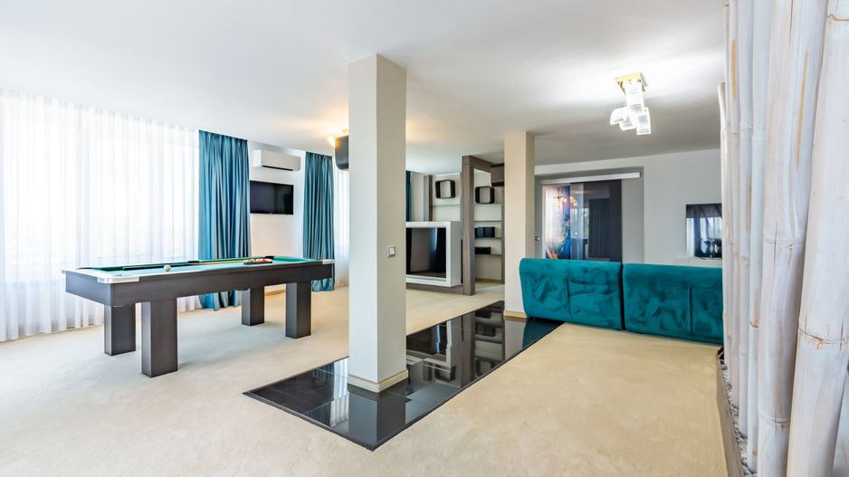 Casa\Vilă 7 camere cu Piscină, Garaj Subteran, zona Balotesti - Poză 8