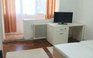 Inchiriere Ap. 4 camere  ultracentral Medicina - Poză 3