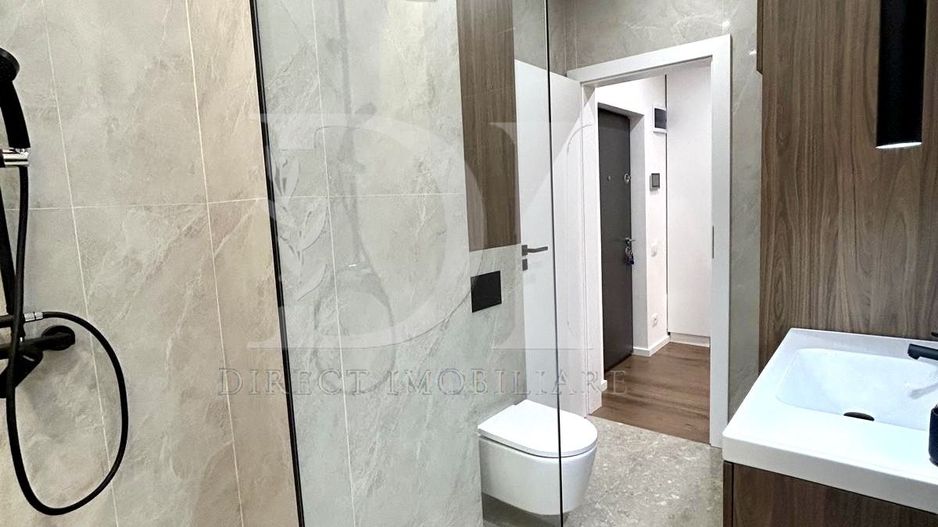 Apartament la cheie / etaj intermediar / Zoma BMW - Poză 18