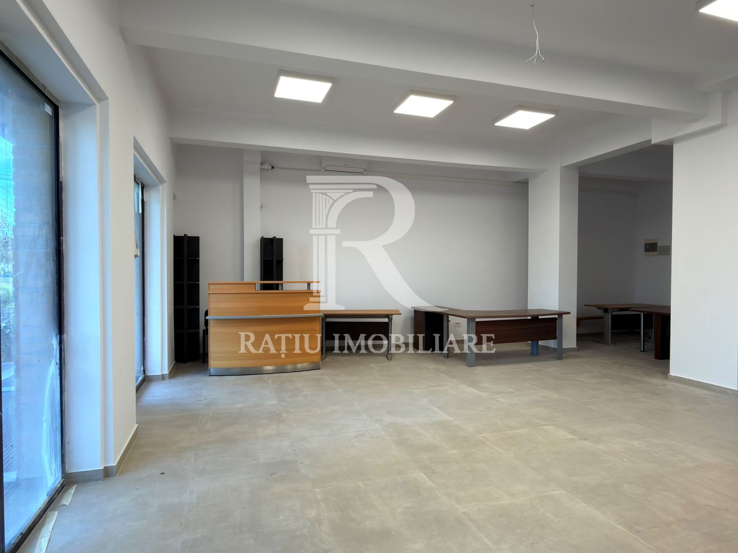 Spațiu comercial de închiriat | Ultracentral | Oradea - Poză 3