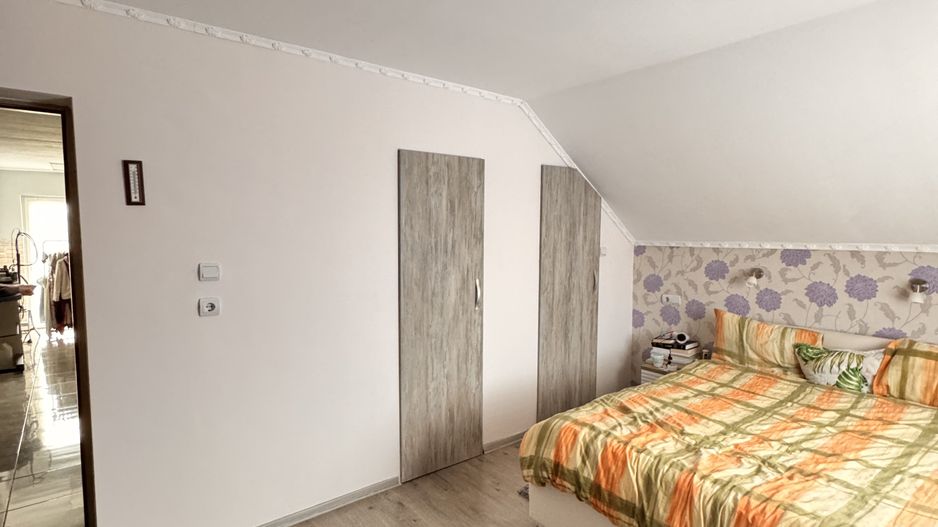 Vilă spațioasă cu 6 camere – Cartierul Viena, Oradea - Poză 15