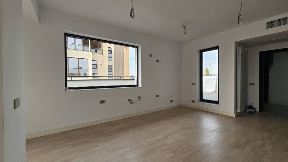 Penthouse 4 camere 3 bai de Lux în  Iancu Nicolae, Baneasa Nou - Poză 14