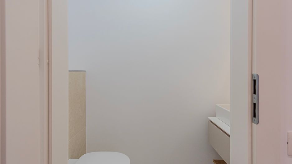 Clinica medicala-9 cabinete- URBAN PLAZA - bloc 15 parter! - Poză 45