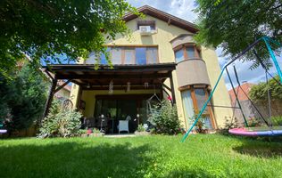 Vanzare casa individuala in Andrei Muresanu, teren 912 mp