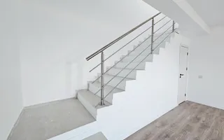 Vila 4 camere in centrul comunei Berceni - Poză 12