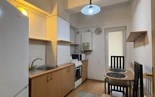 Apartament cu 2 camere de vanzare, zona Centrala! - Poză 8