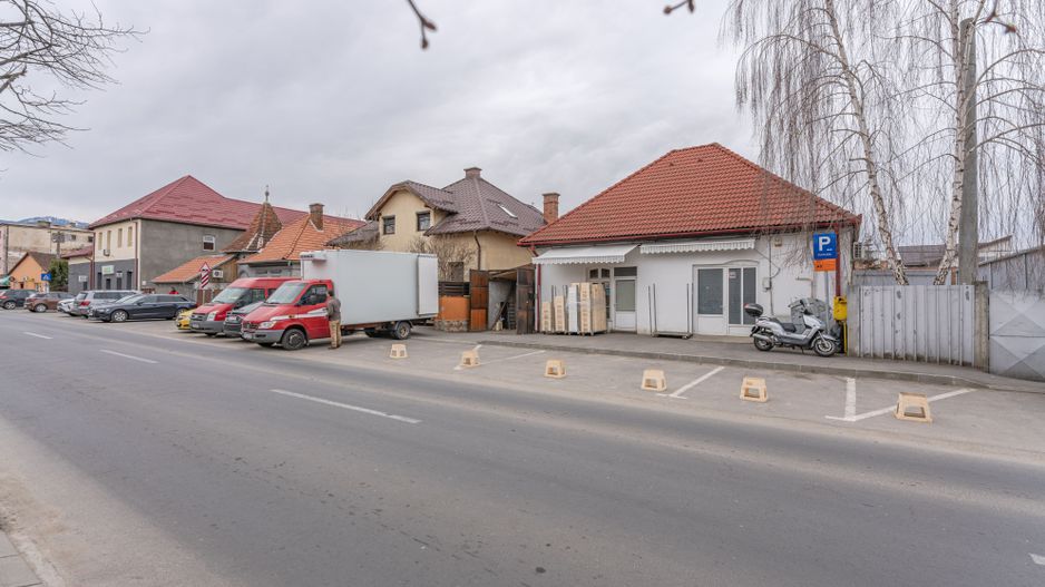 CASA BARTOLOMEU- sediu firma/ comercial/ servicii- zona circulata - Poză 1
