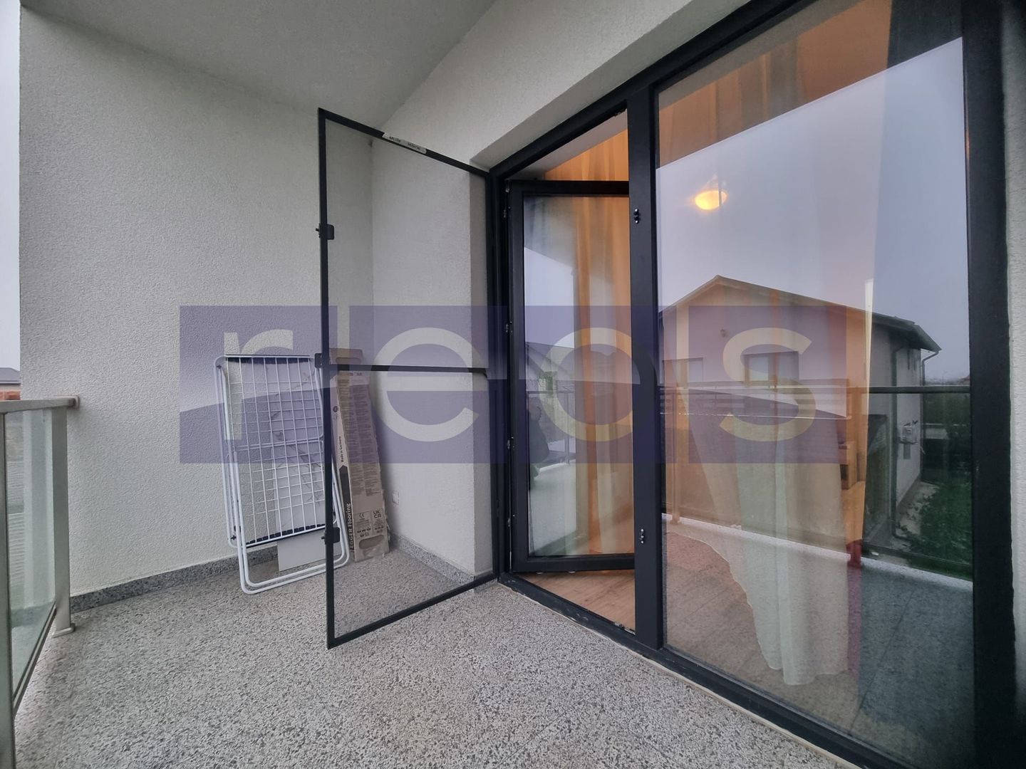 VANZARE VILA - DUPLEX  4 CAMERE - BERCENI  -, P+1E - Poză 25