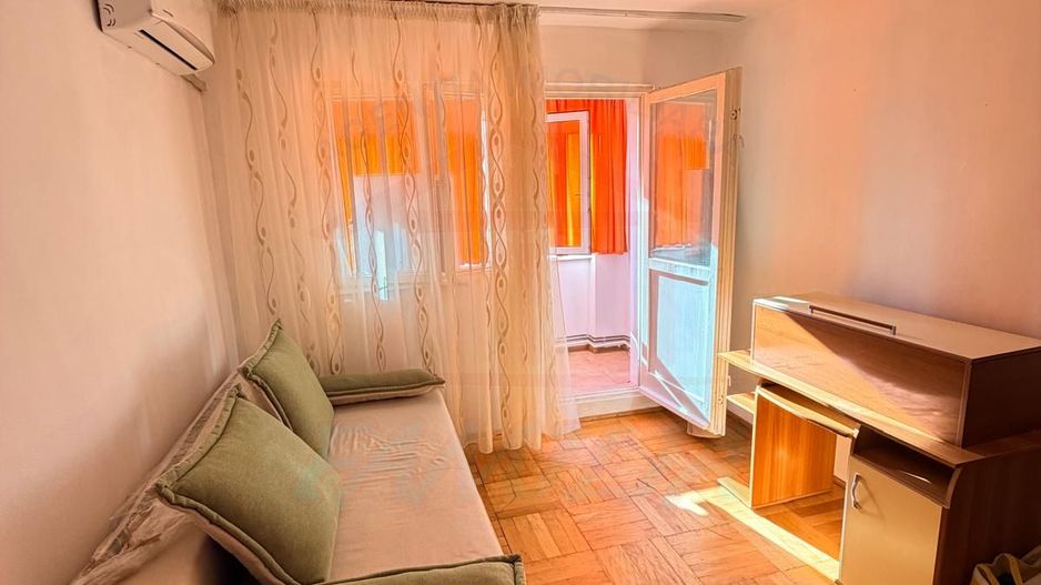 Inchiriem apartament cu o camera la PS-uri , tiglina 1, pret 250 euro. - Poză 1