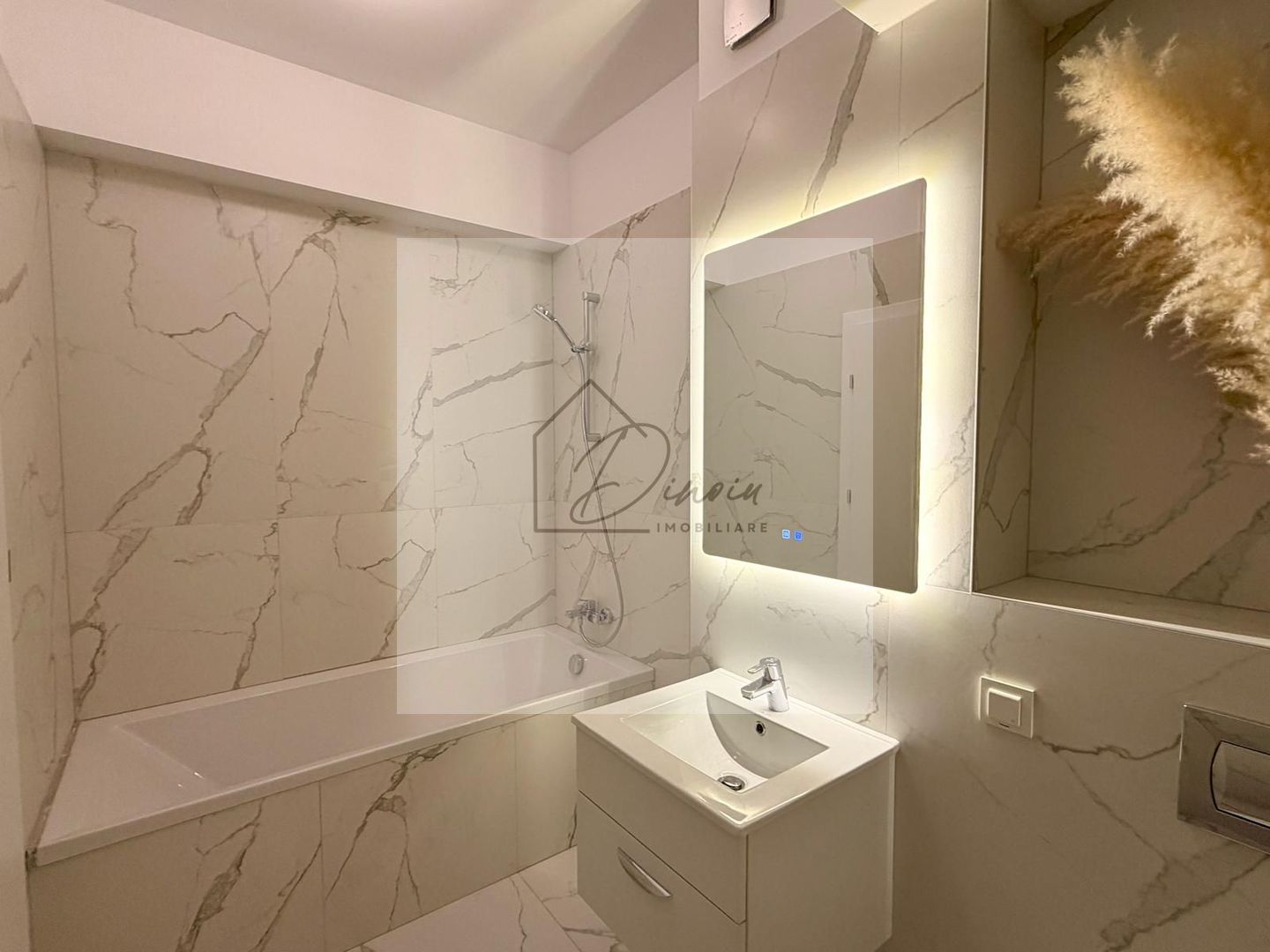 Luxury I 2 camere First Estates Pipera I Plaza Pipera Rond OMV I COM0% - Poză 12