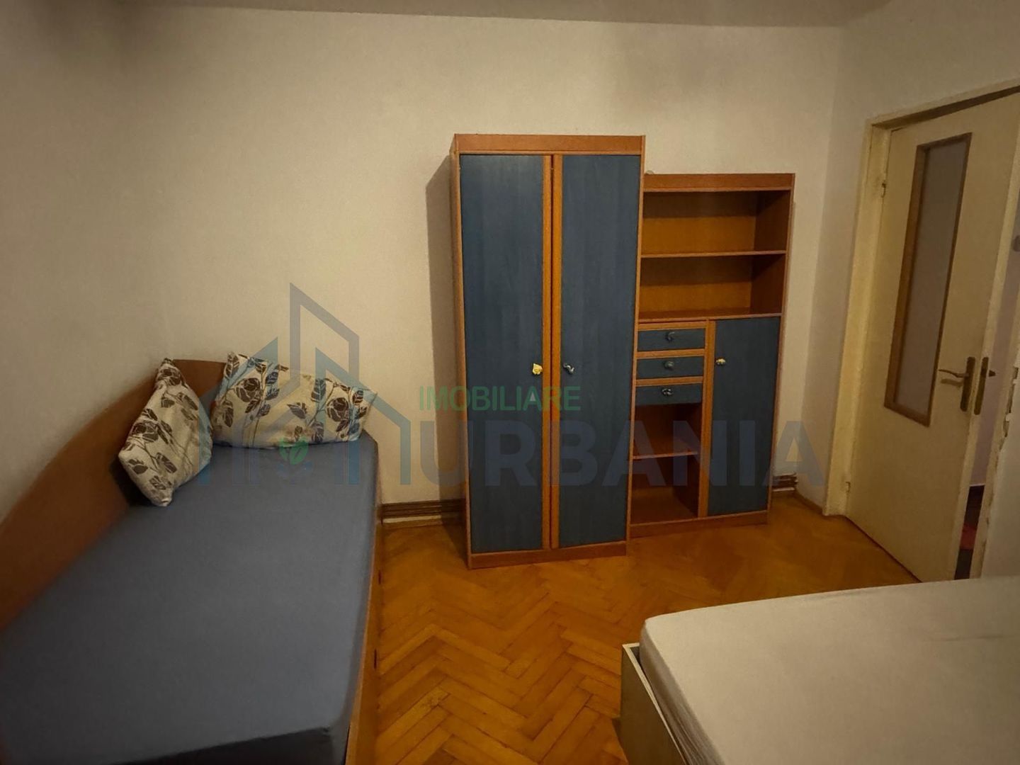 Apartament 2 camere, decomandat, ultracentral, strada C. Negri, Iași - Poză 4