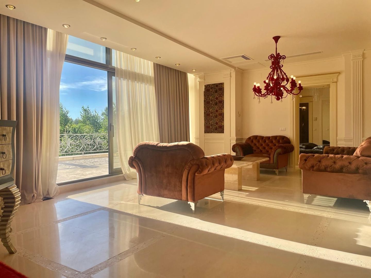 Vila spectaculoasa - deschidere lac - Poză 2