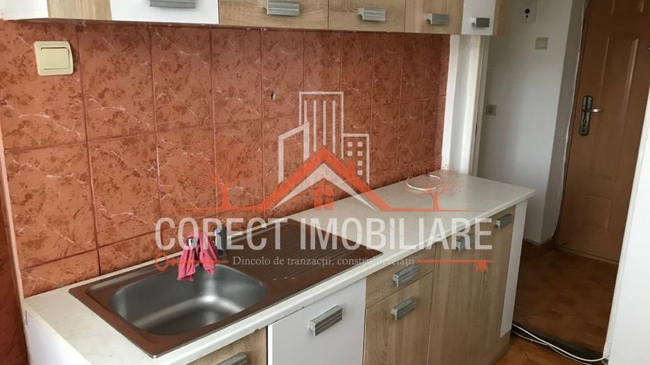 🏡Apartament cu 2 camere de inchiriat - Bulevardul Decebal - 1200 LEI - Poză 4
