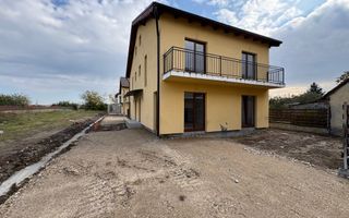 Apartament la casă cu curte – zonă liniștită, strada Zăvoi - Poză 14