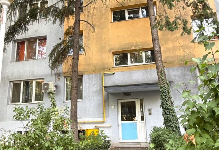 Vânzare apartament 3 camere, decomandat, etaj 1/4 – 66,79 mp + boxă – Drumul Tab - Poză 10