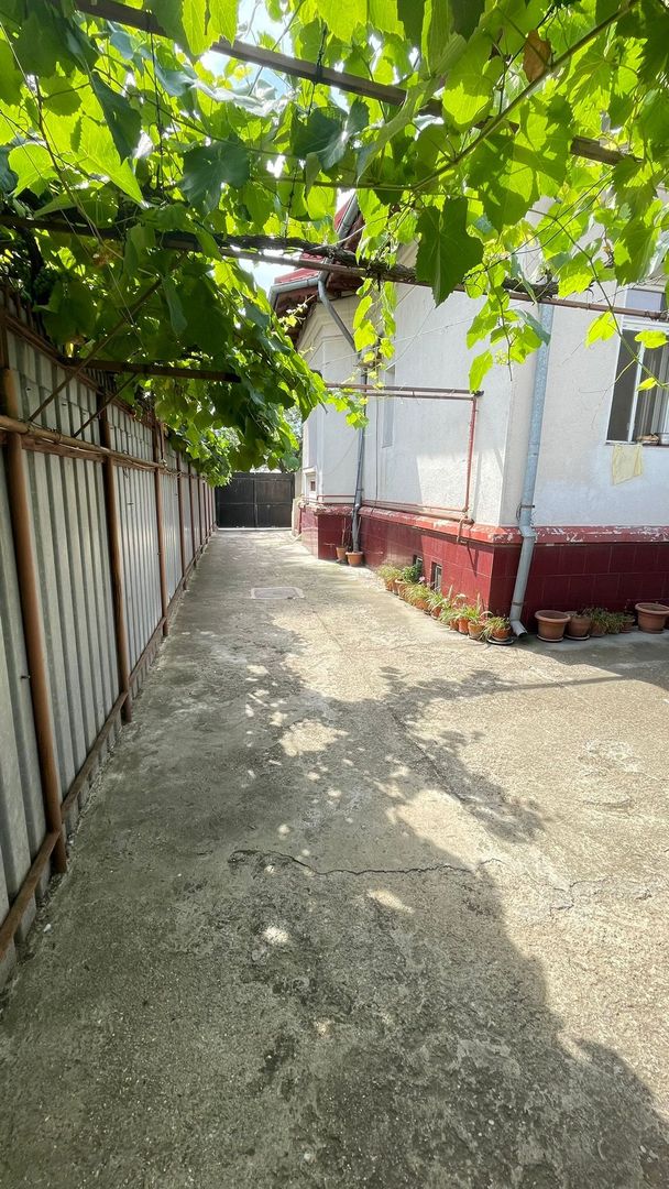 SPATIU BIROURI VILA PARCARE ZONA 1 MAI - Poză 3