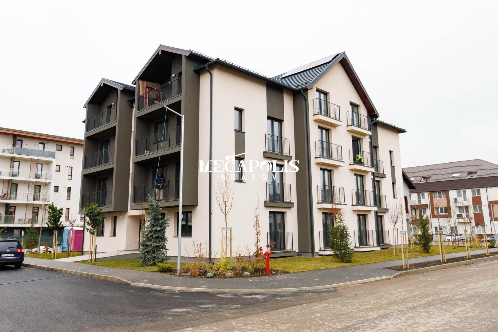 ROKMAN  LIVIU REBREANU 49 - Poză 3