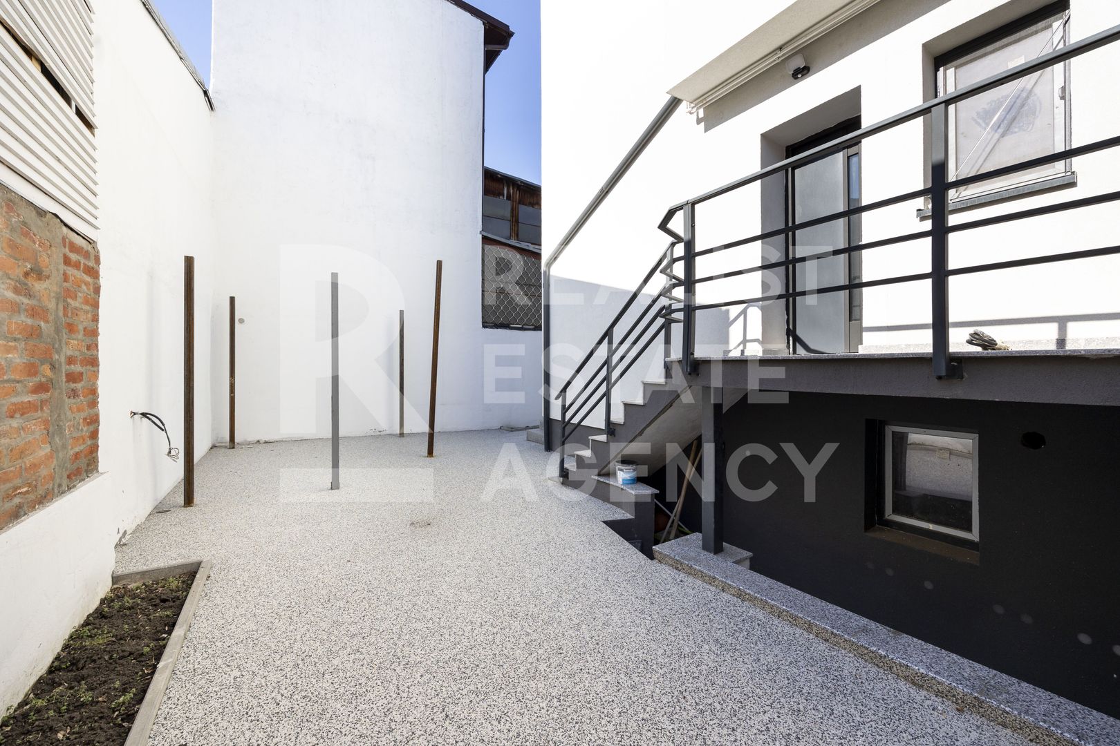 Vânzare, casă, 8 camere, zona 1 Mai, București - Poză 3