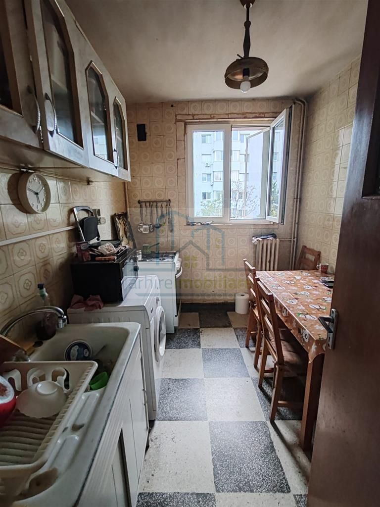 Vanzare Apartament 3 Camere Metrou Costin Georgian - Poză 8