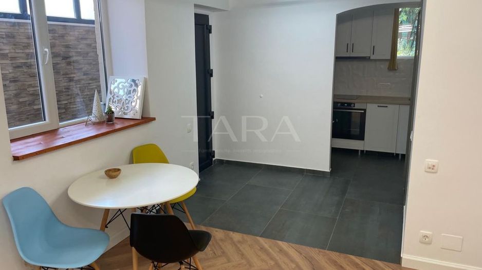 Spațiu ideal pentru locuință, birou, cabinet sau investiție. - Poză 2