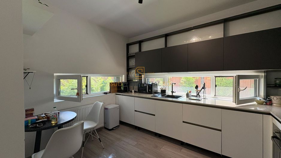 Duplex modern cu 4 camere, curte amenajata, com.Berceni - Poză 11