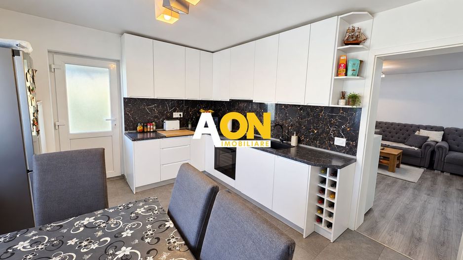 Casa noua, 4 camere, 2 bai, garaj, 416 mp teren, Cetate - Poză 8