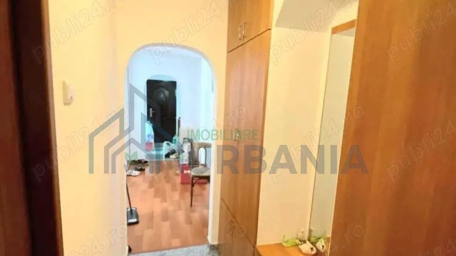 Vand apartament cu 3 camere la et 2 din 4, in Mircea cel batran, Iasi. - Poză 4