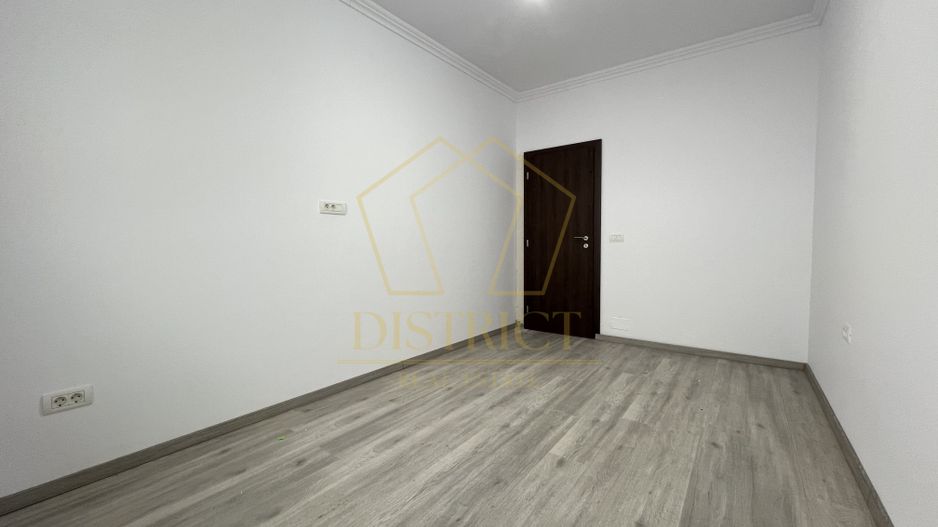 Duplex cu 5 camere, bucatarie inchisa, la cheie | Giarmata - Poză 11