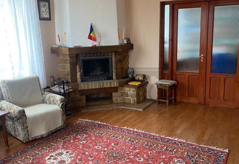 Casa in Voiniceni - Poză 1
