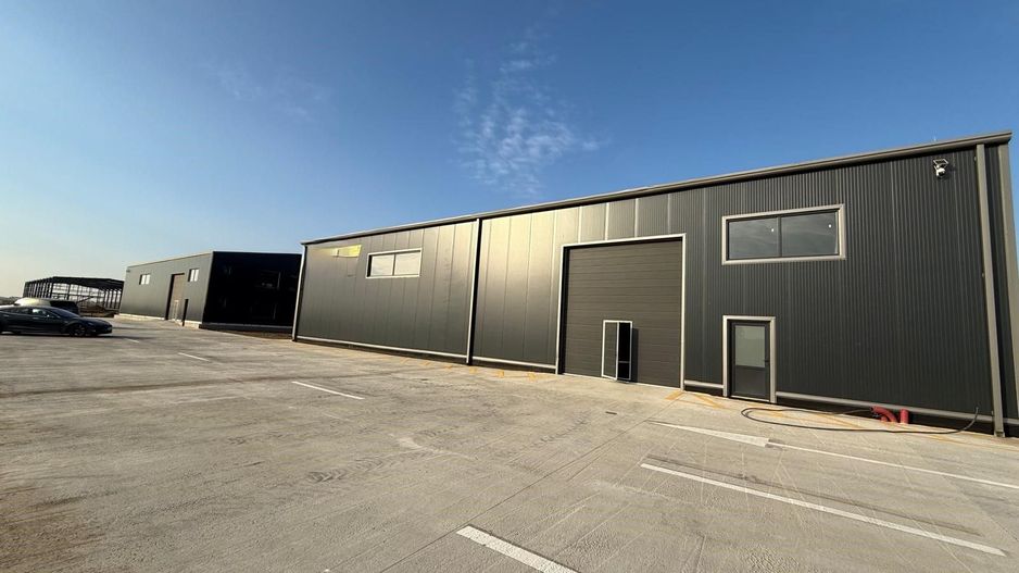 HALE METALICE I ACCES DIRECT IN CENTURA I CHITILA - Poză 1