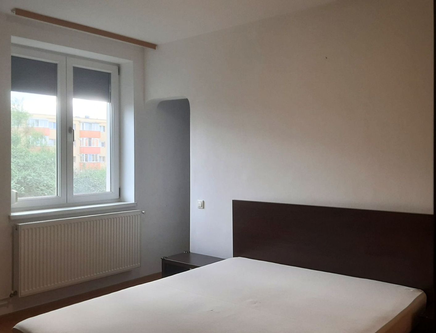 Apartament Renovat 2 Camere + Boxă 7 MP  Vedere Superbă spre Tâmpa - Poză 6
