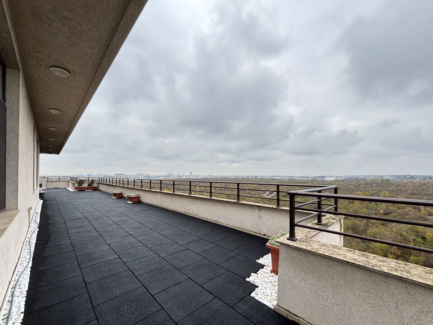 Închirie Penthouse 5 camere | Terasă 350mp - Poză 57