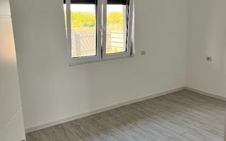 Casă de vânzare cu 4 camere în comuna Ciurea, cartier Chihan - Poză 9