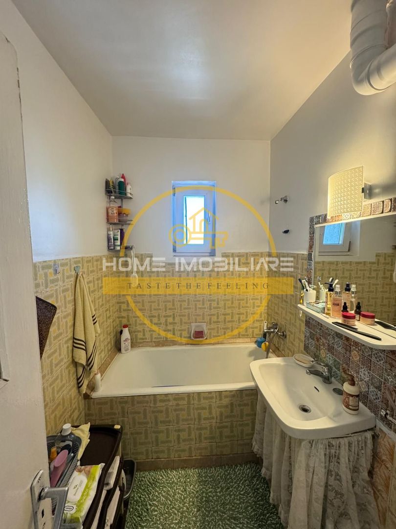 Apartament cu 3 camere/ 70mp/ zona Podu Ros - Poză 6