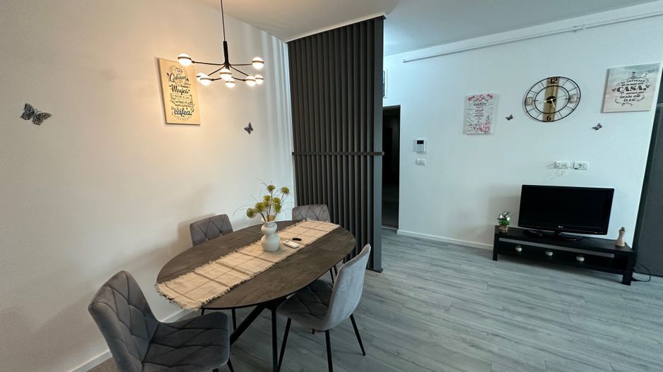 Apartament 3 camere  la prima inchiriere - Poză 3