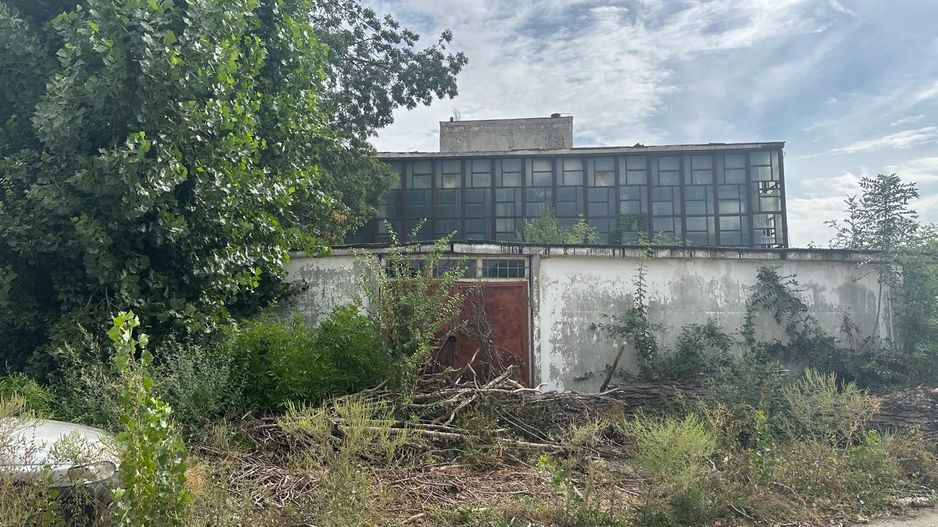 Platformă Industrială cu Cale Ferată si Infrastructură Completă - Poză 15