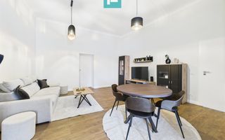 Apartament 3 camere, ultracentral. - Poză 2