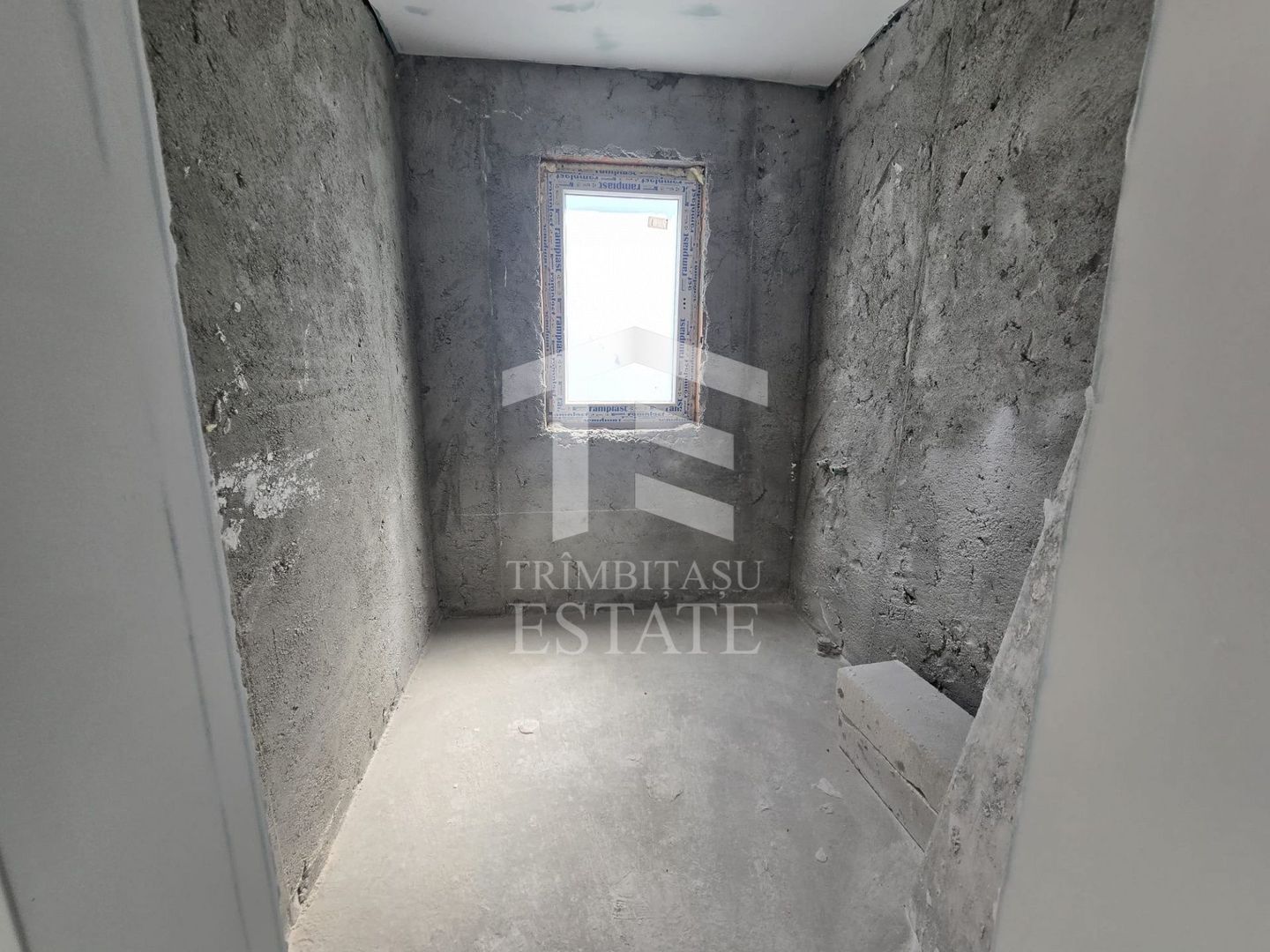 OVIDIU-POIANA- Vila tip duplex | terasa circulabila | gaz | curte - Poză 14