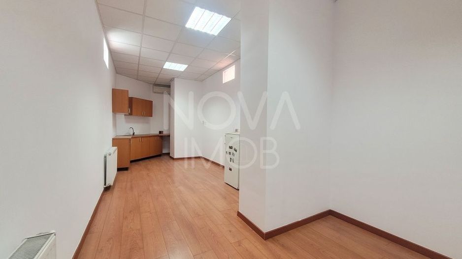 Spatiu comercial de inchiriat 875mp - Piata Cluj - Poză 13